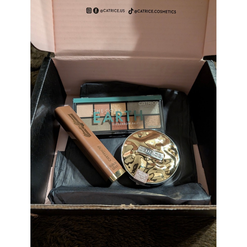 Catrice Cosmetics Bundle Eyeshadow Palette, Matte and stick Cream Bronzer NEW